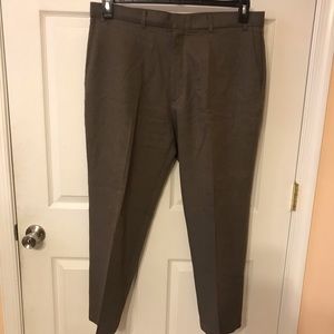 Actions slacks by Levi Strauss brown pants 38X28
